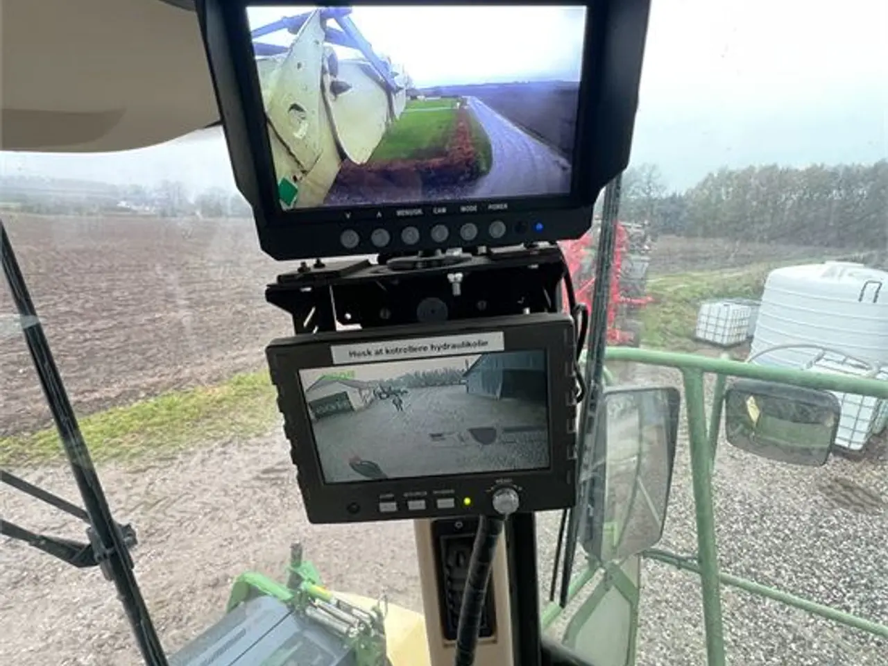 Billede 19 - Krone Big X 650 V8 - Video!