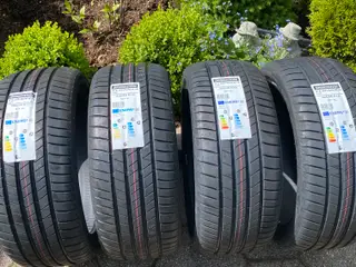 4 dæk. 