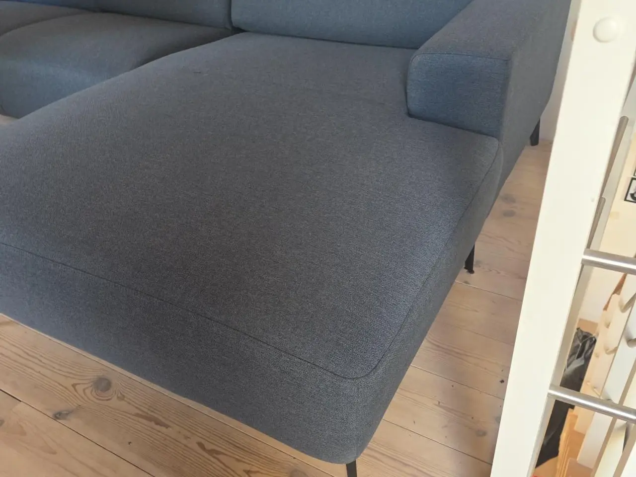 Billede 1 - Stor chaiselongsofa – perfekt til Netflix & chill