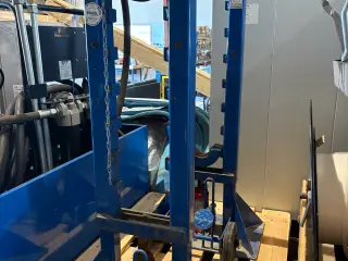 Hydrauliske Bukke til kabeltromle