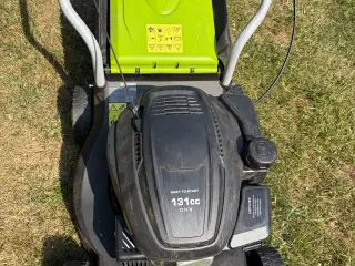 Garden plæneklipper benzin