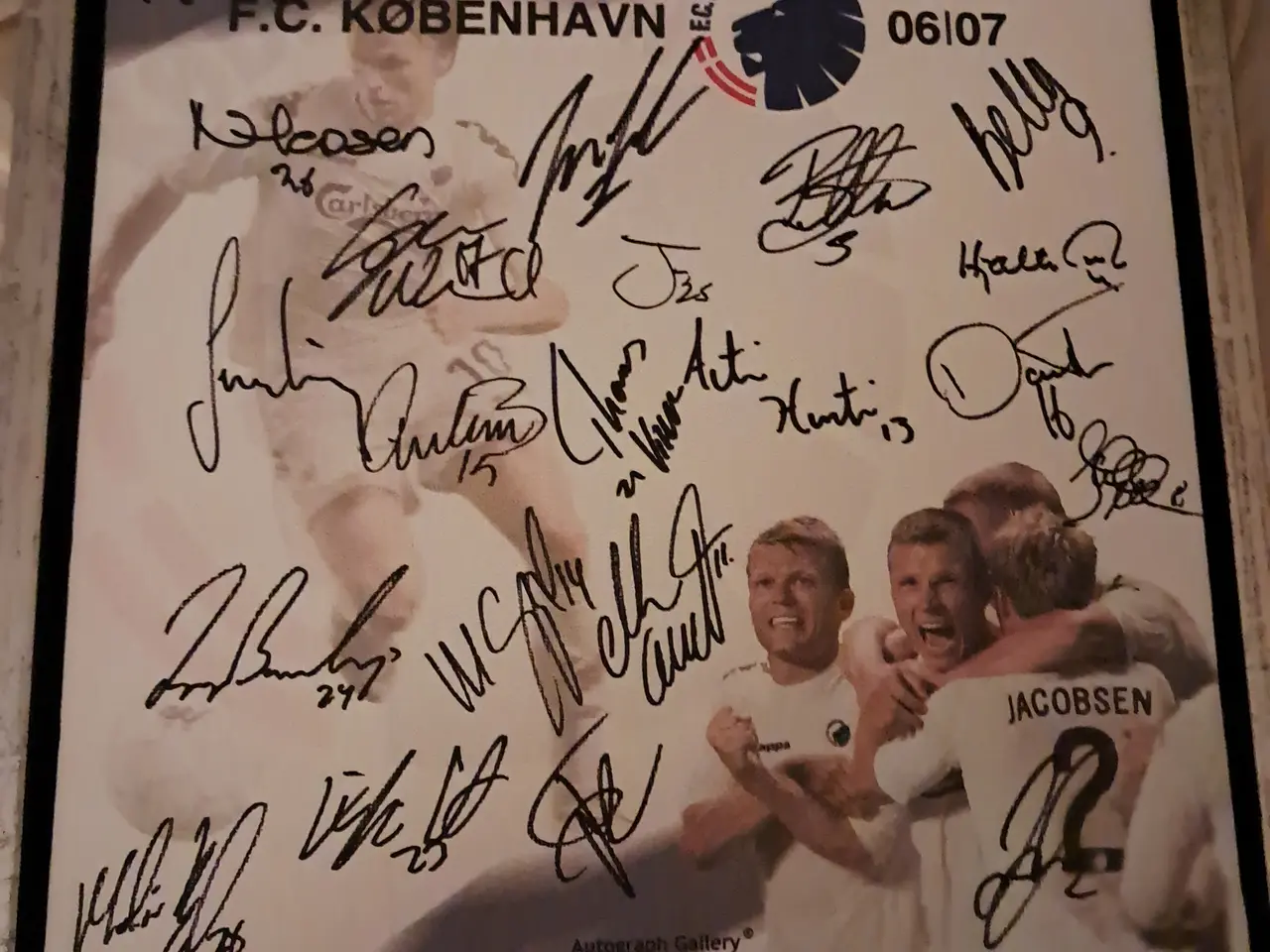 Billede 1 - FCK billede med autograf 06