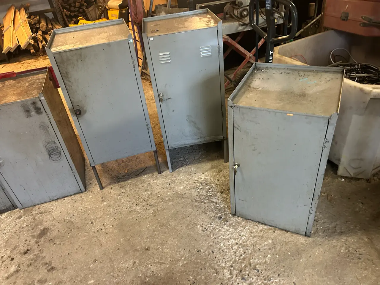 Billede 2 - Metal skabe