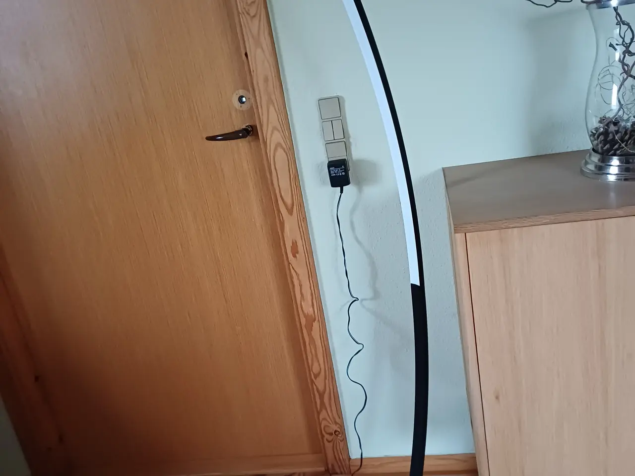 Billede 2 - Gulvlampe i elegant stil