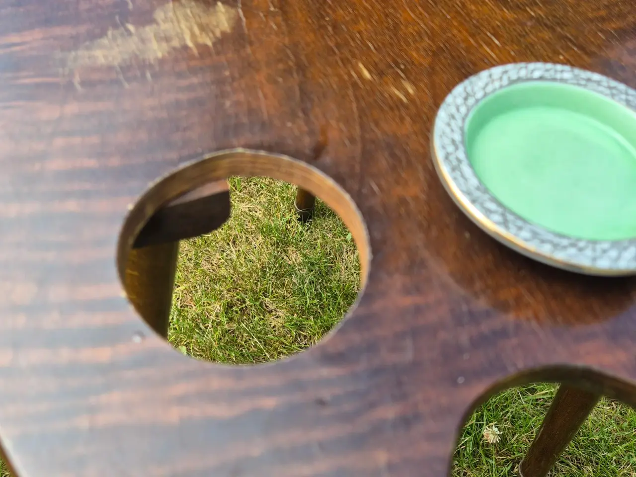 Billede 4 - Fint gammelt sidebord med form som en palette 