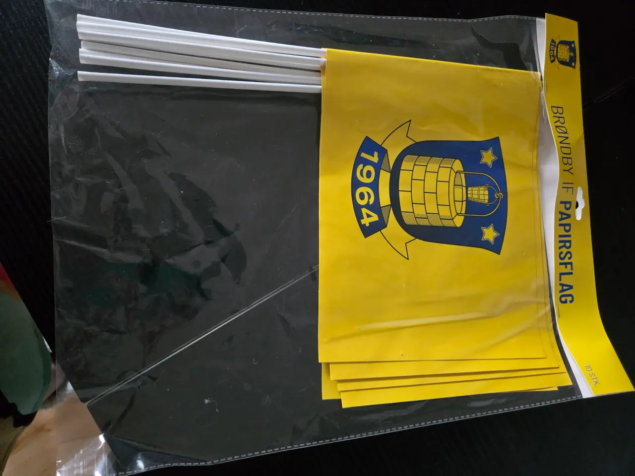 Billede 1 - Brøndby flag til fødselsdag 