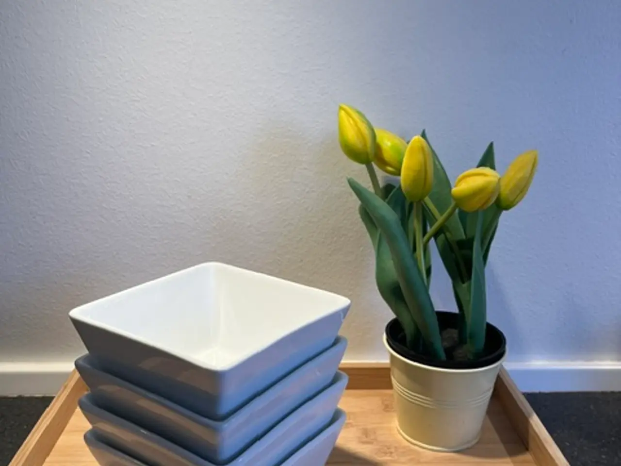 Billede 1 - 4 hvide, firkantede porcelænsskåle fra Aida