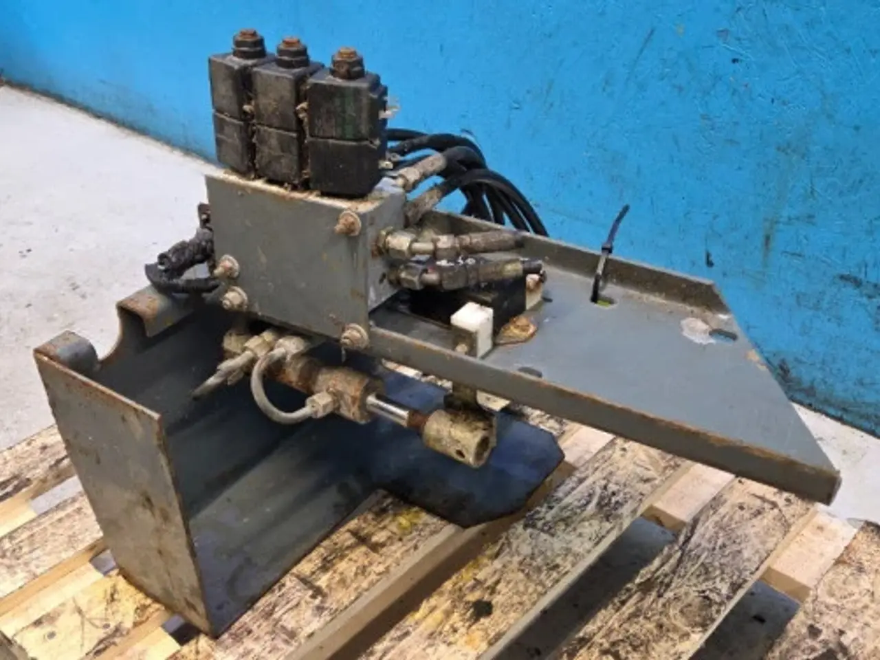 Billede 9 - Massey Ferguson 7278 Gearvælger Konsol 45140009