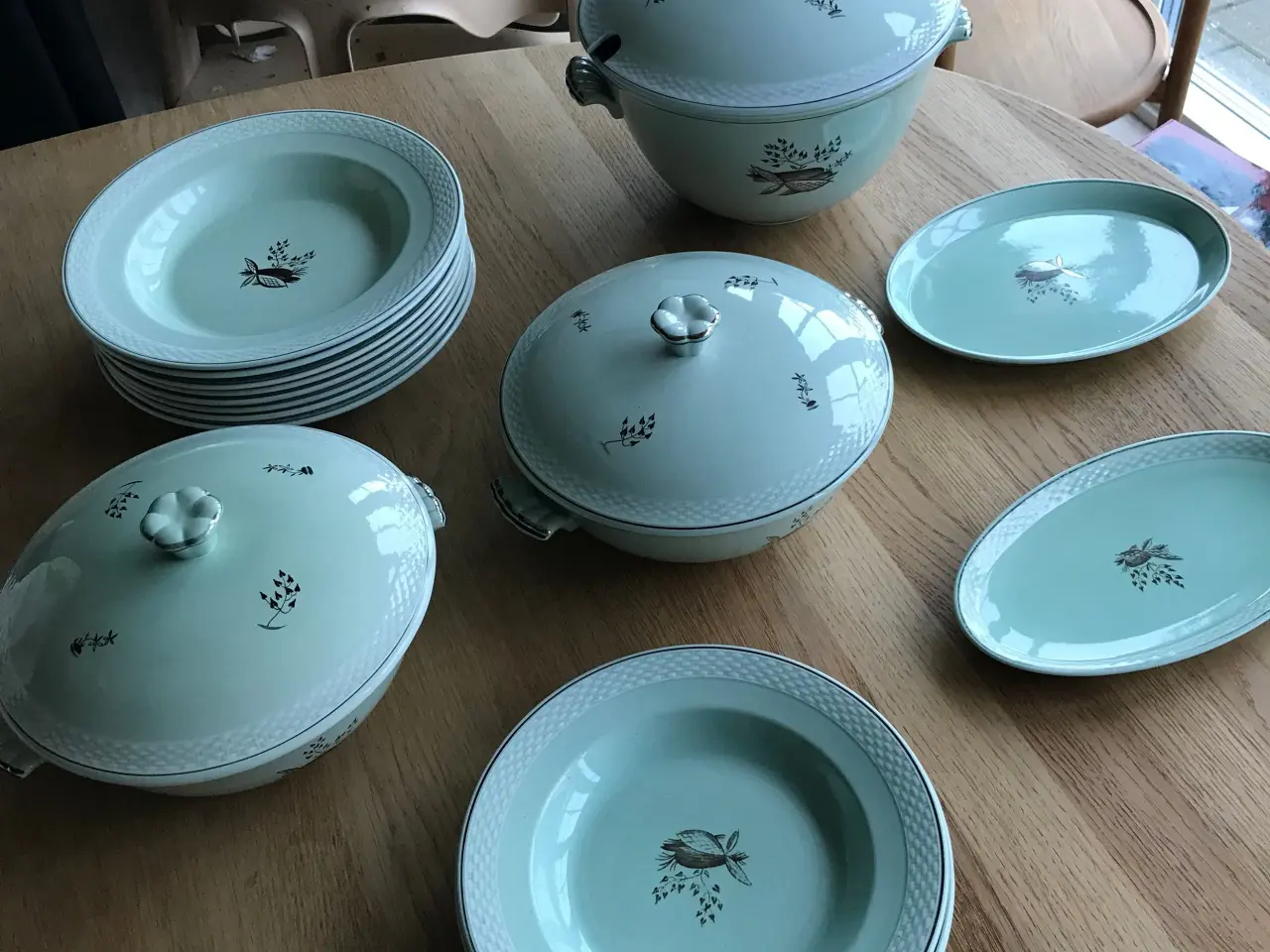 Billede 2 - Aluminia 258, Nils -  diverse dele i mintgrøn.