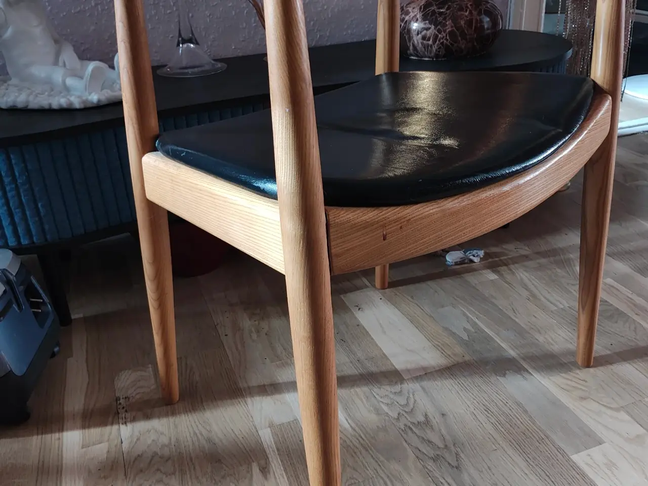 Billede 3 - Stol sælges grundet pladsmangel.