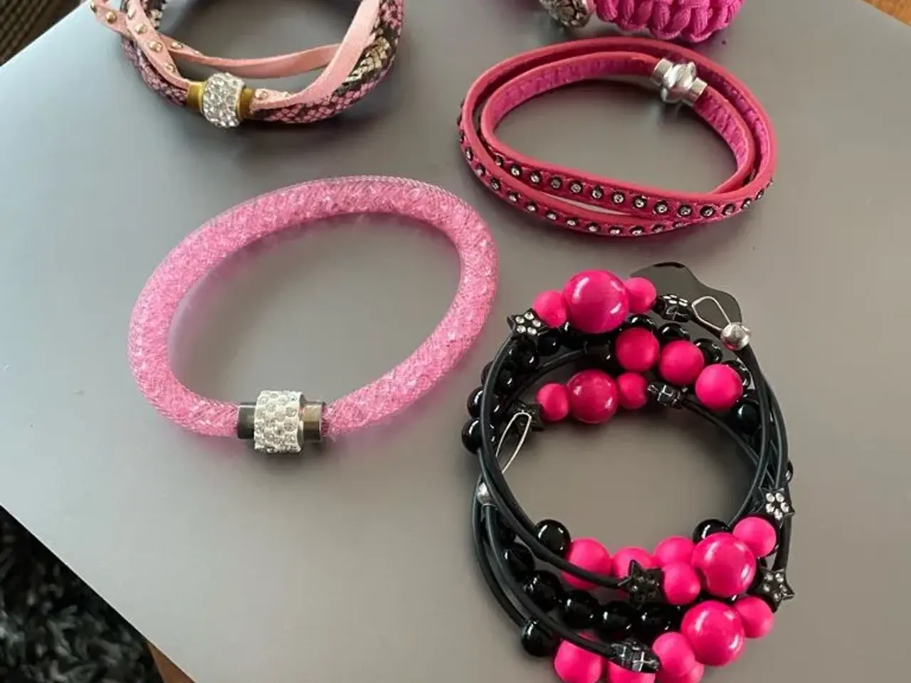 Billede 20 - Flotte nye armbånd