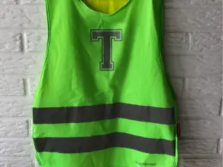 Refleksvest bortgives