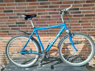 Trek hybrid cykel