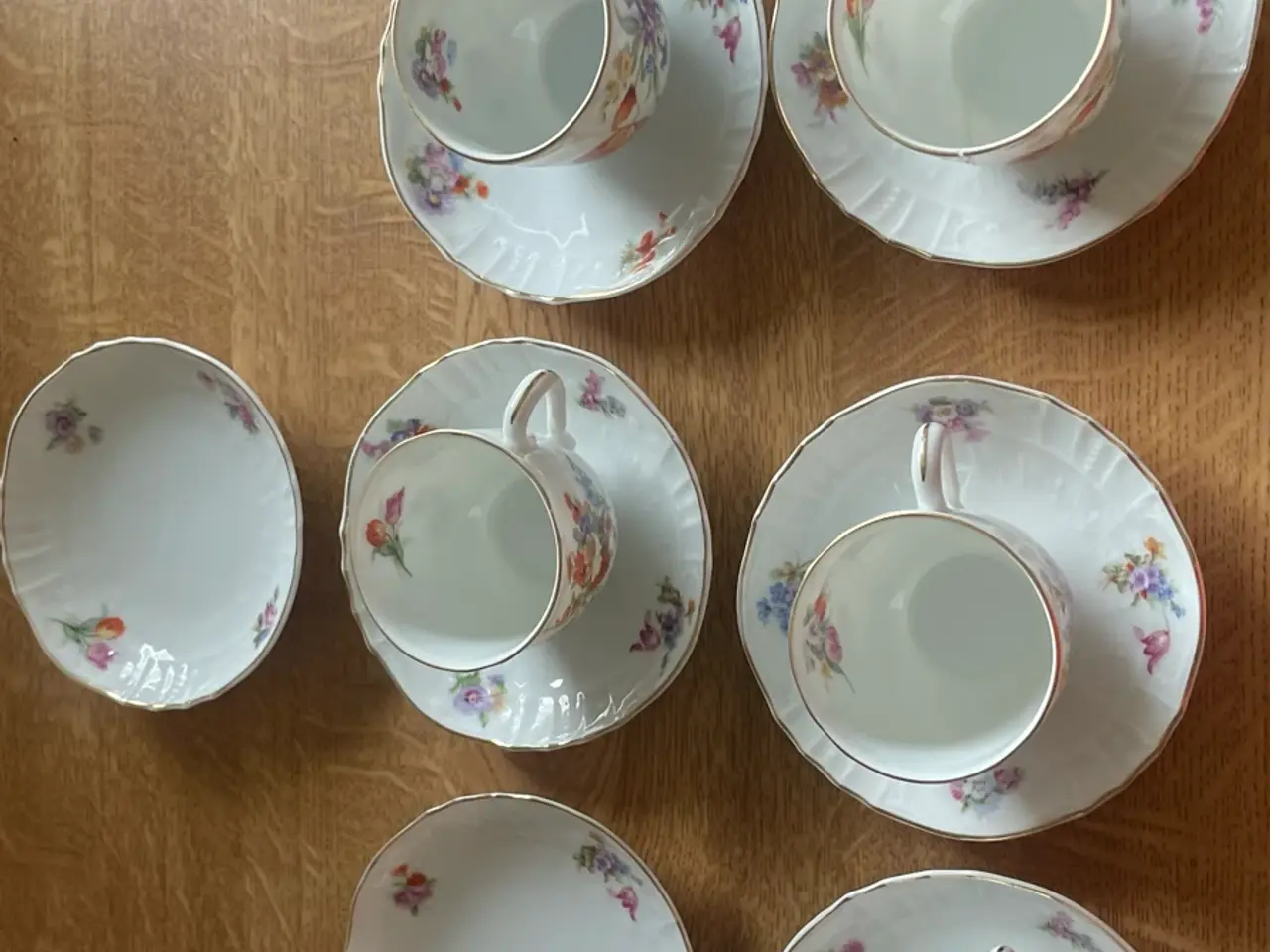 Billede 1 - Smukt vintage Epiag porcelæn