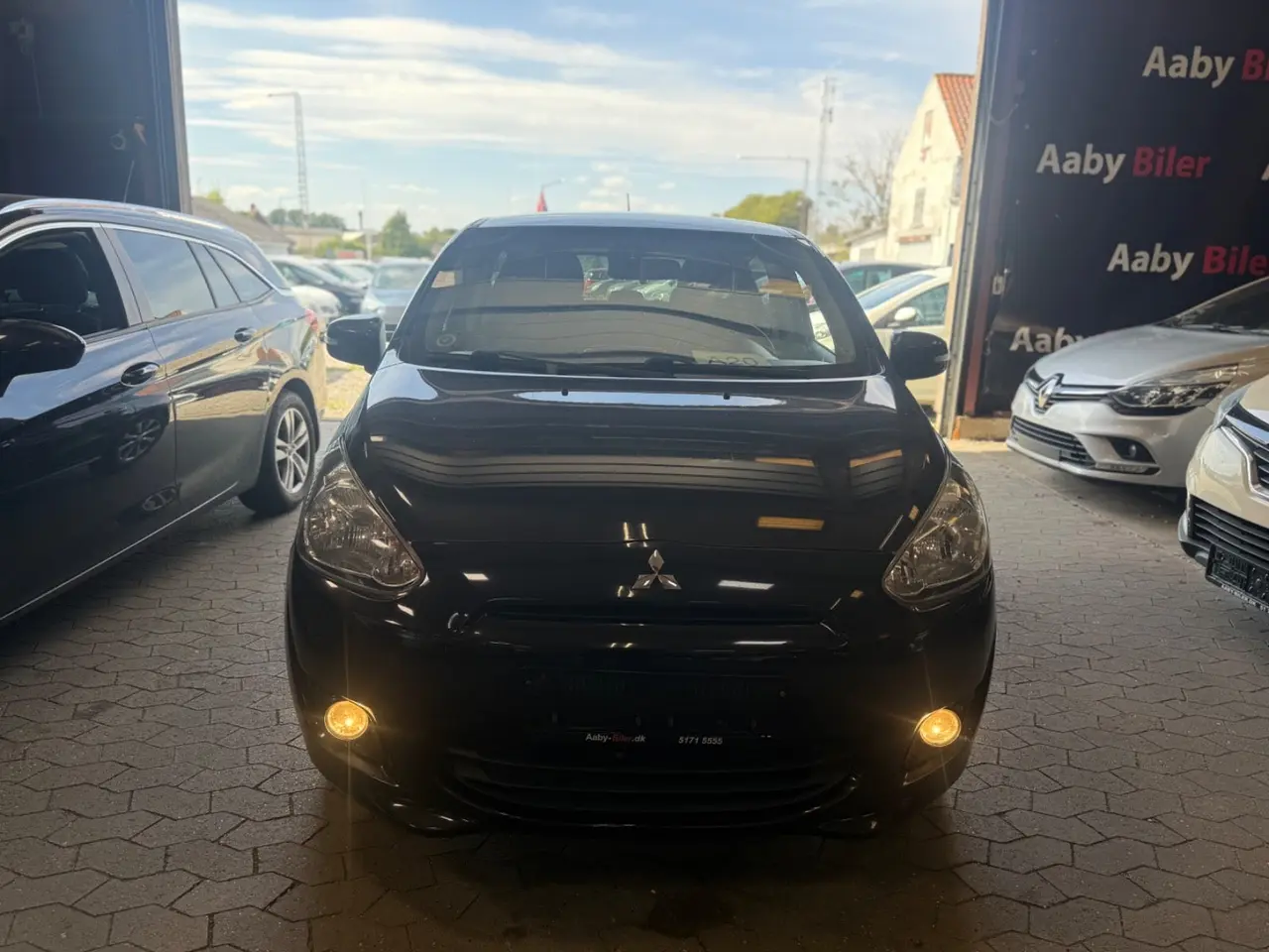 Billede 2 - Mitsubishi Space Star 1,2 Black & White