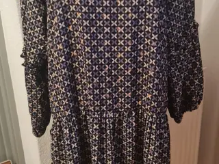 Kjole str M 46-48 Vanting+