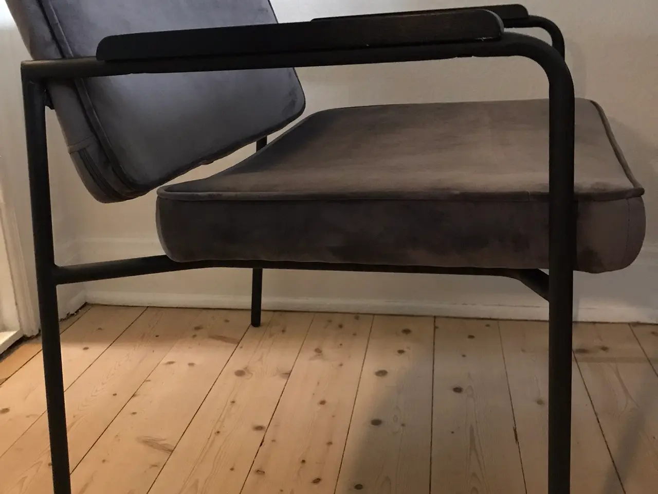Billede 2 - Lænestol  med velour stof