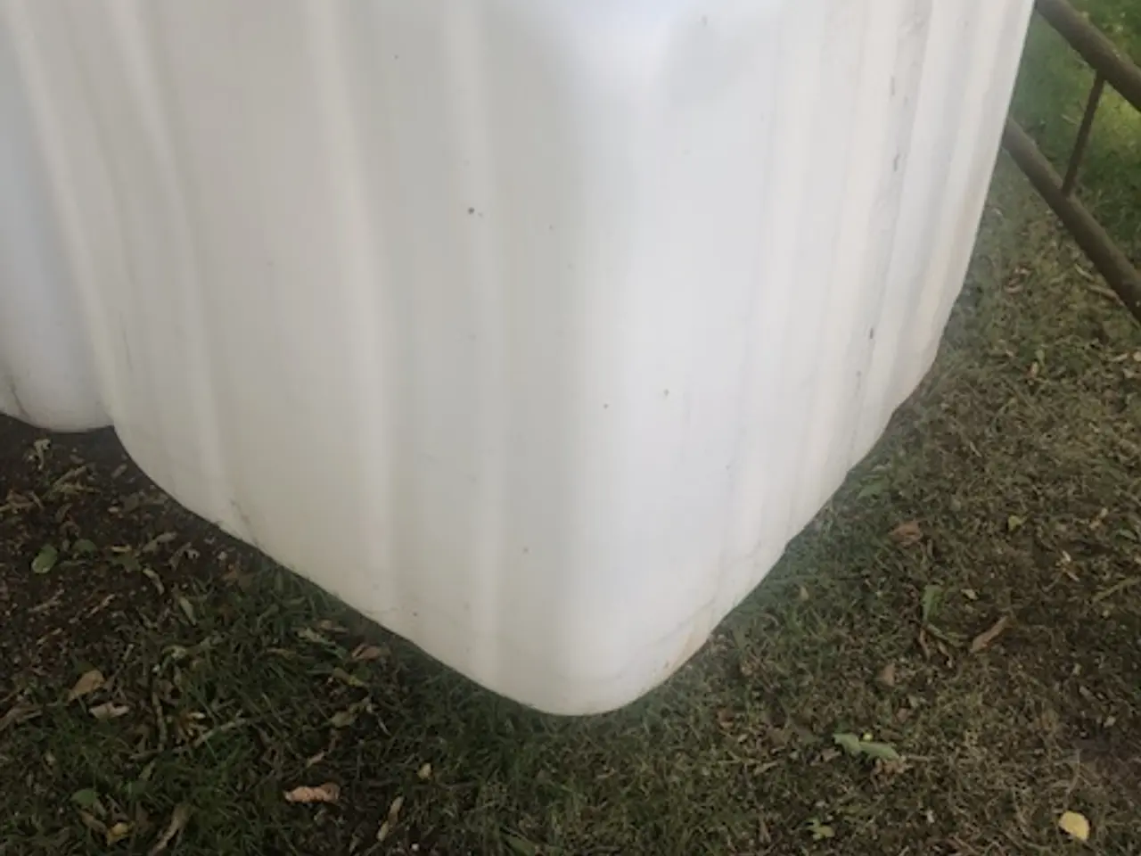 Billede 1 - 1000 liters tank