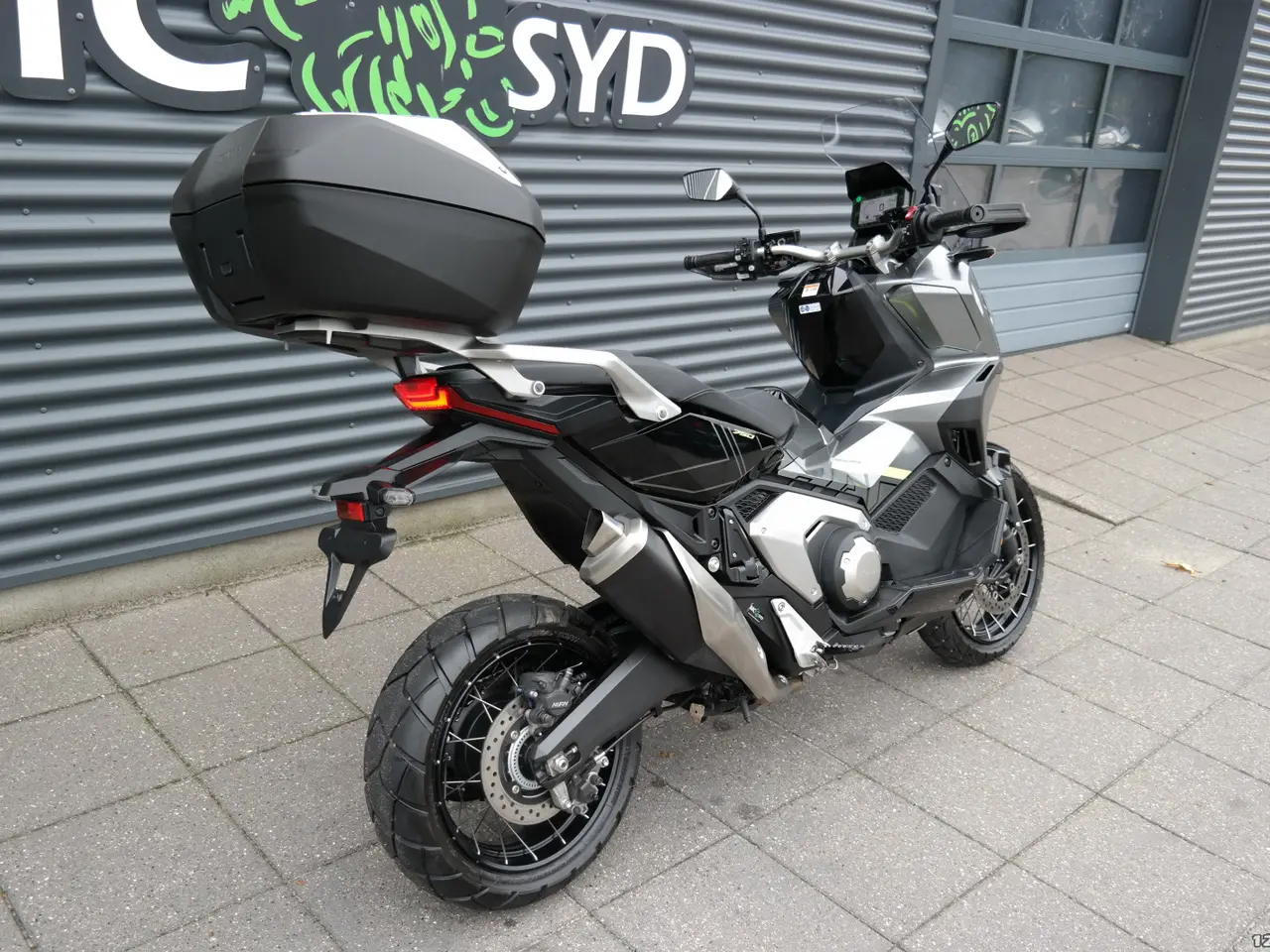 Billede 3 - Honda X-ADV MC-SYD BYTTER GERNE