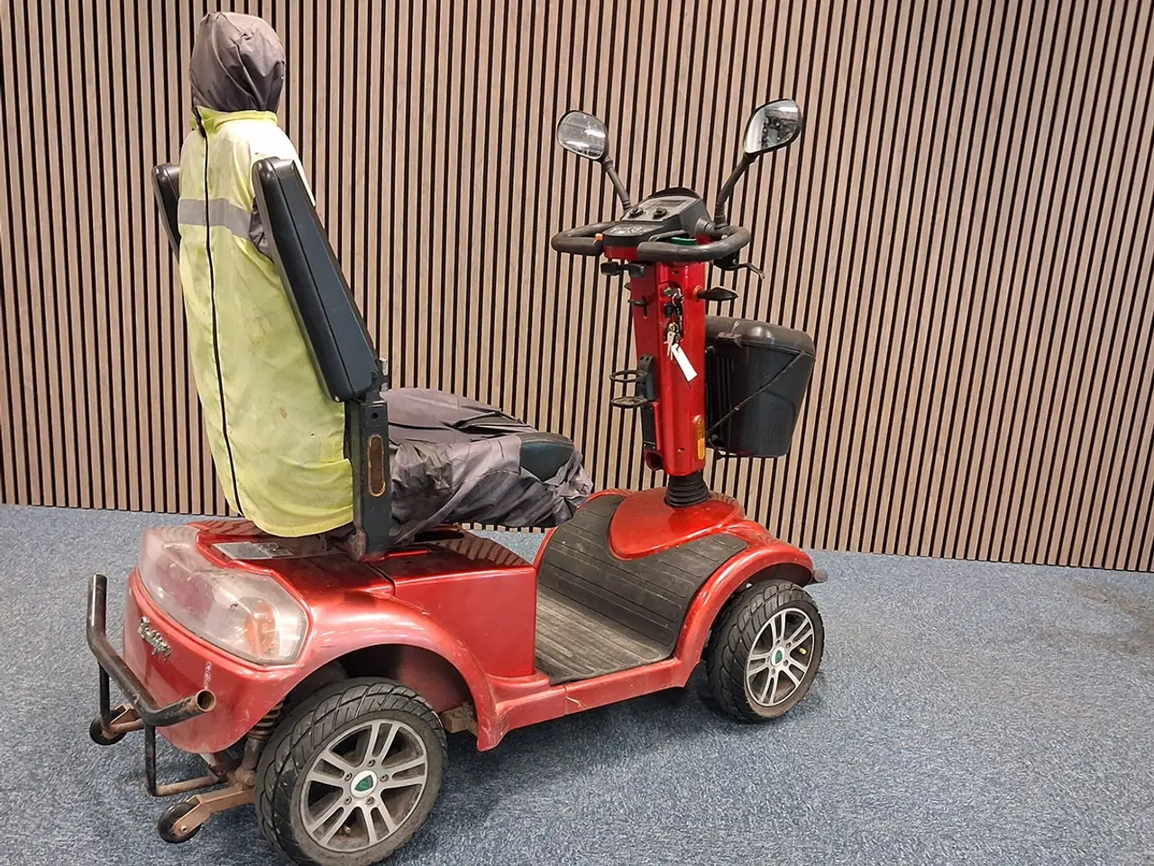 Billede 2 - LM-600 rød