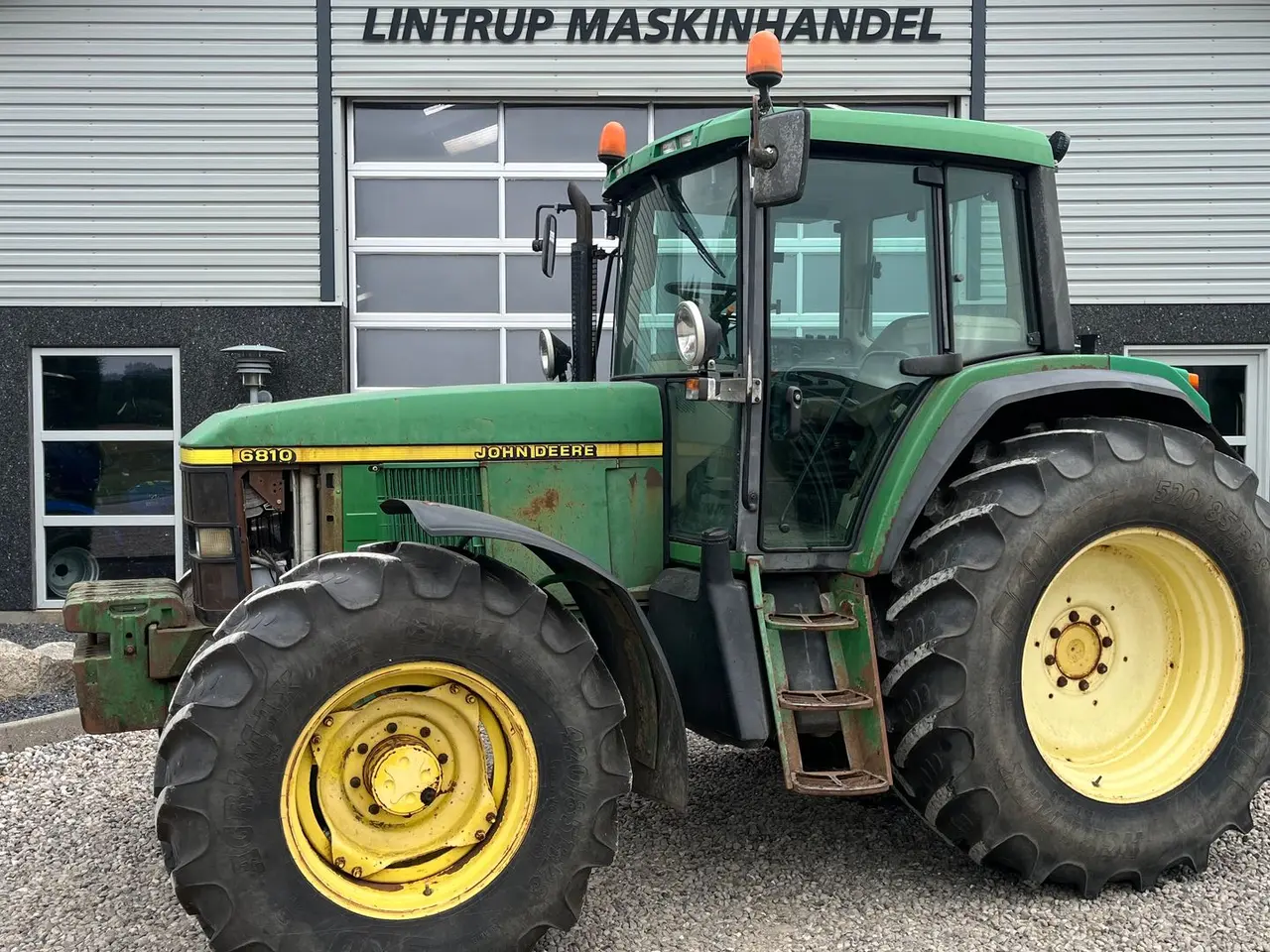 Billede 1 - John Deere 6810 Med rigtig gode dæk