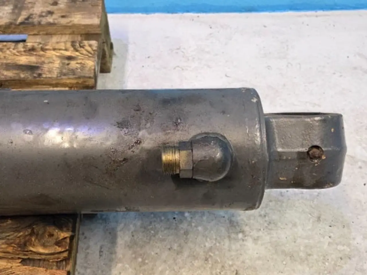 Billede 13 - New Holland LB115B Cylinder 85800830
