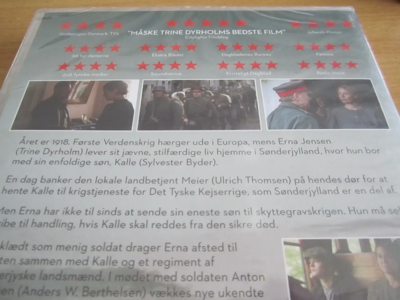 Billede 2 - TRINE DYRHOLM. BYD. ERNA I KRIG. 