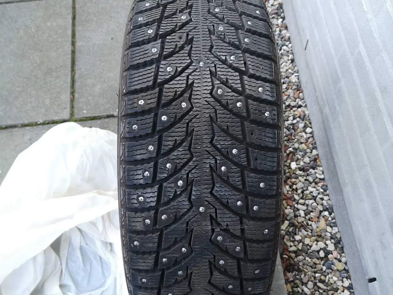 Billede 1 - Pigdæk 225/45R18 95H XL Vinter marxx S1 WR60