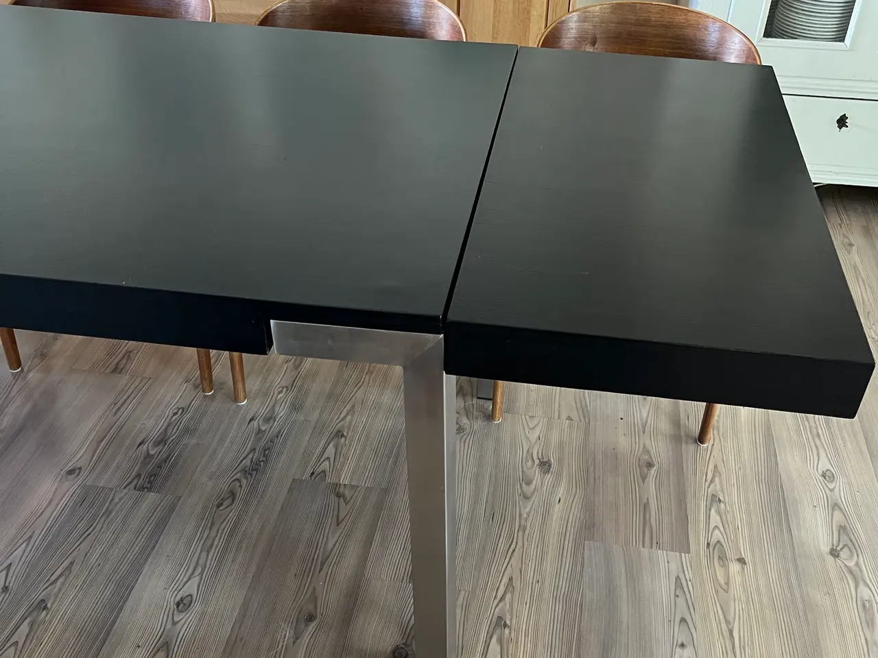 Billede 2 - Stort spisebord samt  sofabord