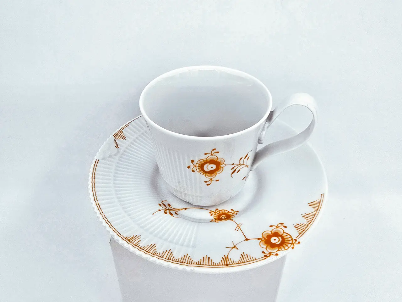 Billede 1 - Royal Copenhagen Multifarvet Elements Tangerine Højhankskop nr. 093. sortering 1