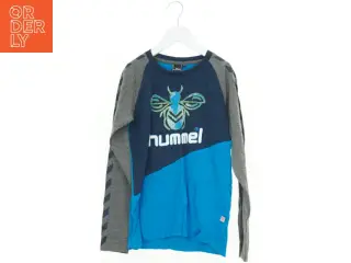 Bluse fra Hummel (str. 152 cm)