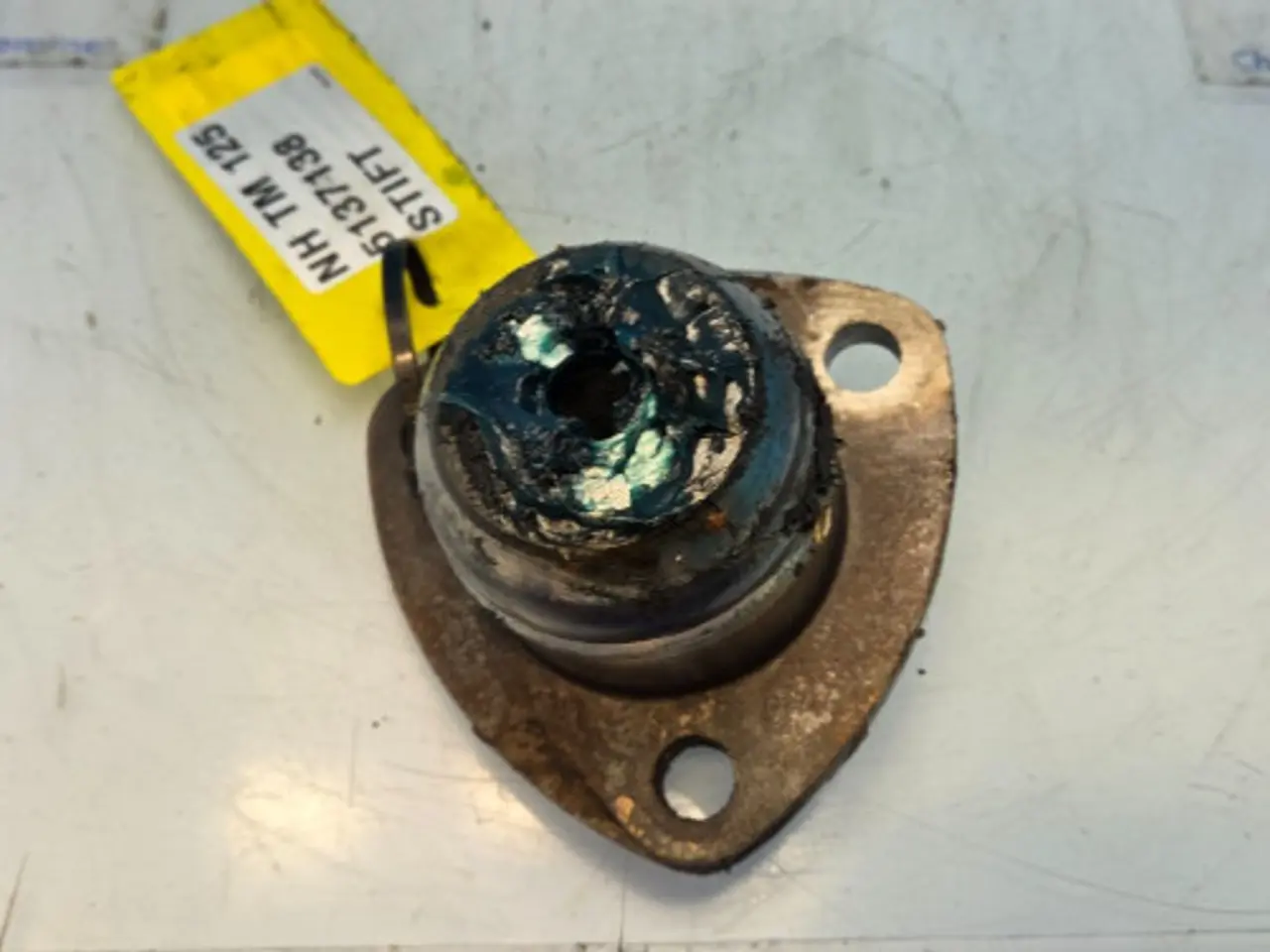 Billede 4 - New Holland TM125 Kugletap 5137138