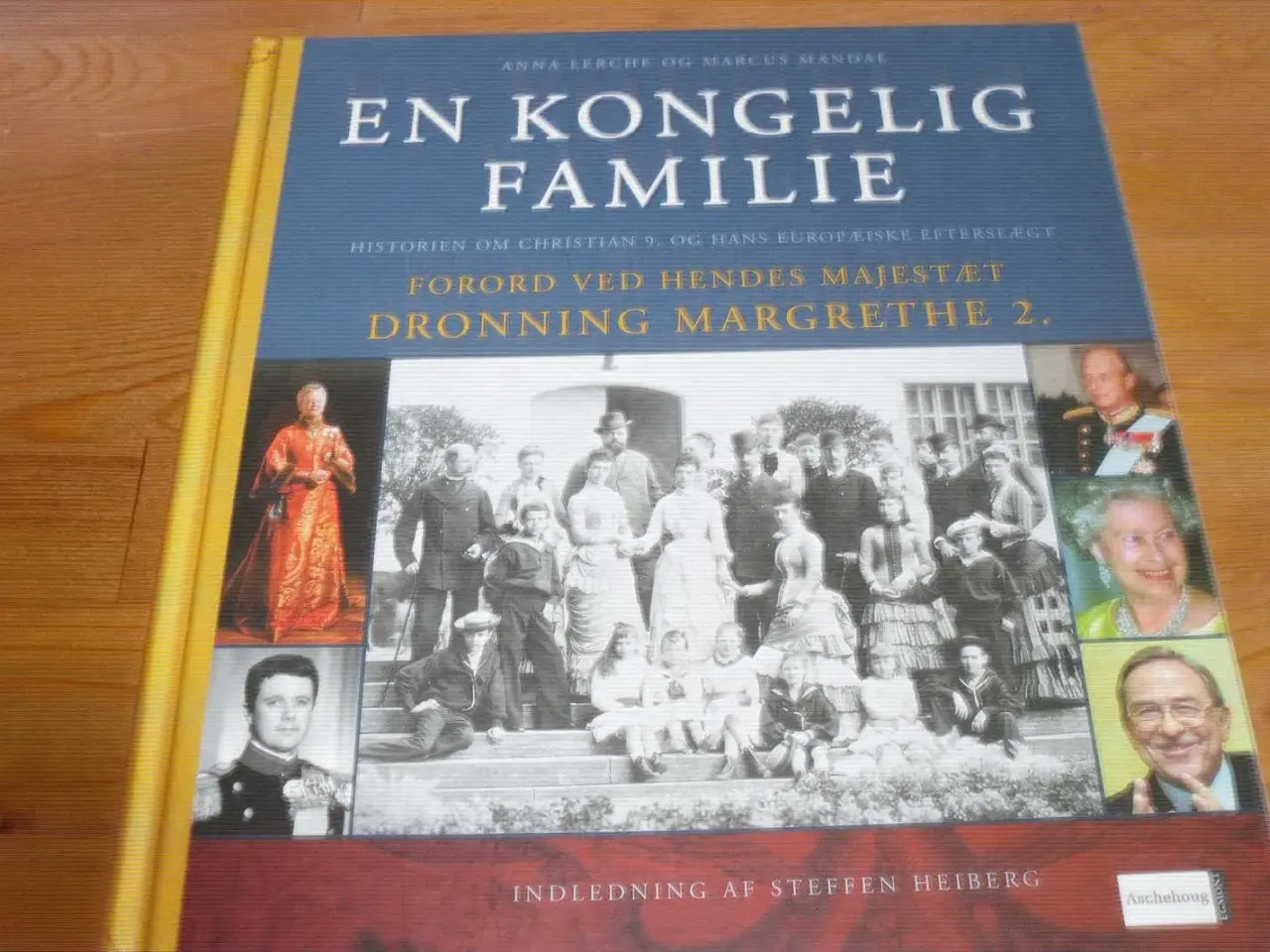 Billede 1 - EN KONGELIG FAMILIE.