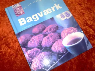 Bagværk, Lesley Mackley