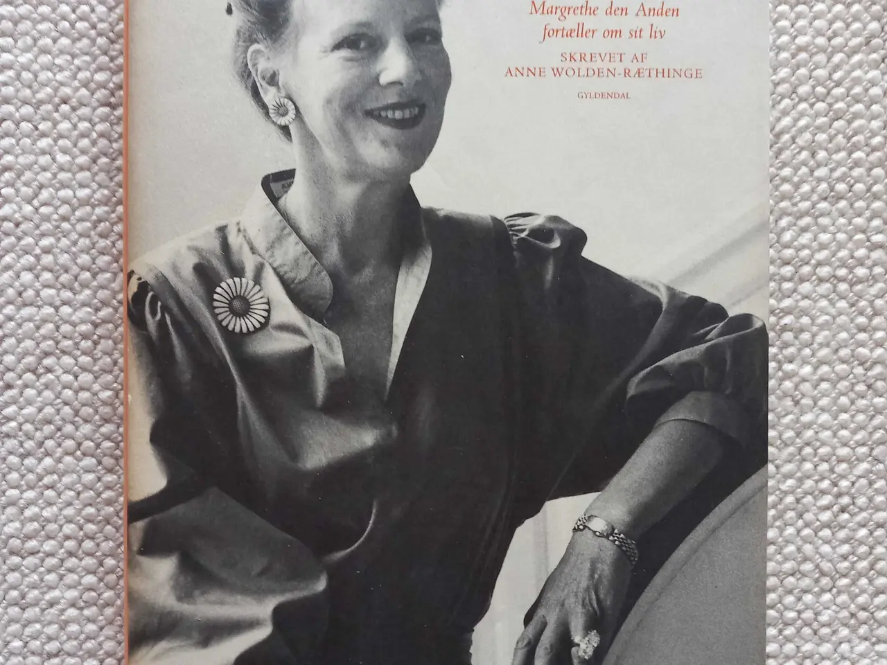 Billede 4 - "Kongelige" bøger om bl.a.dronning Margrethe