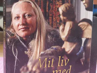 Mit liv med ånderne - Marion Dampier-Jeans