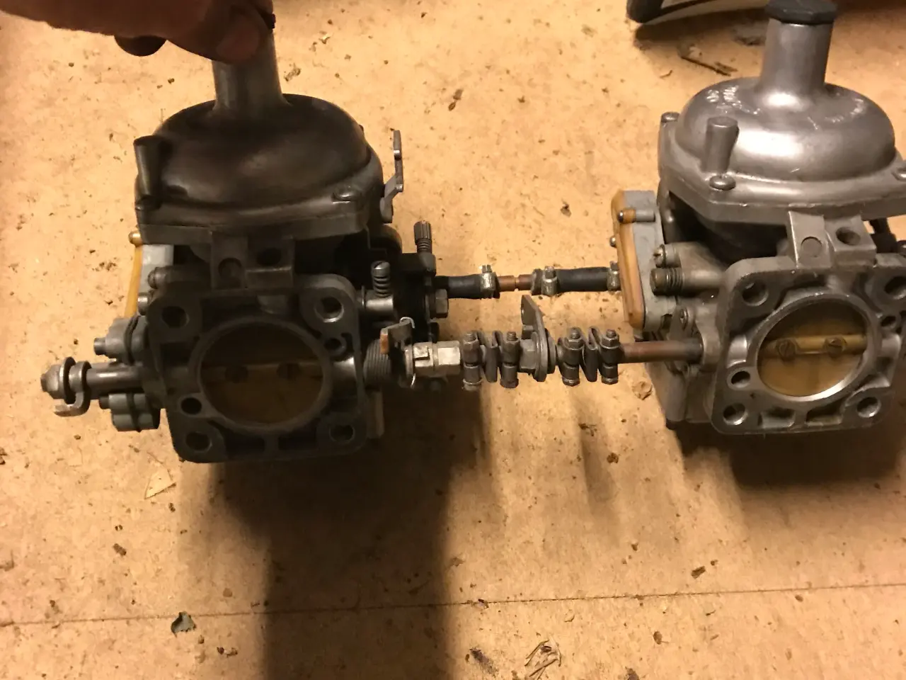 Billede 3 - Karburator Jaguar V12 
