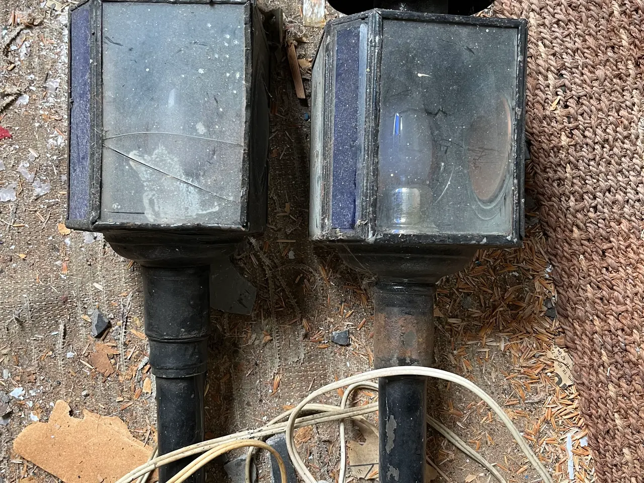Billede 2 - Et sæt Hestevognslamper med elkabel