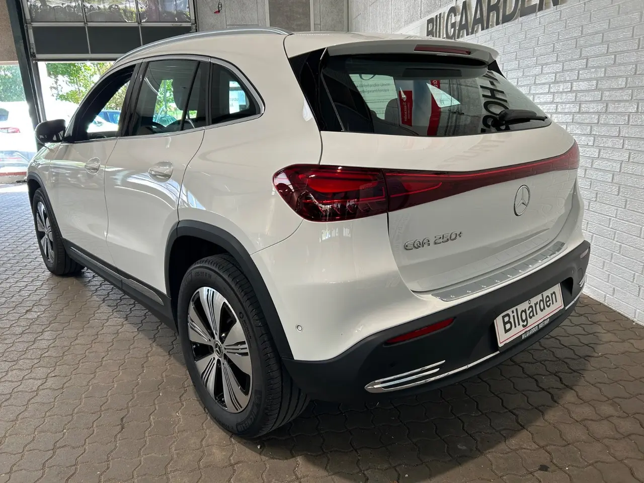 Billede 3 - Mercedes EQA250+ Progressive