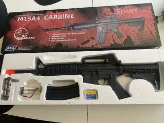 M15 airsoft riffel