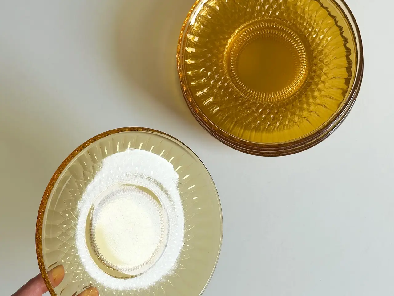 Billede 9 - Kagetallerkner, ravfarvet glas, 6 stk samlet