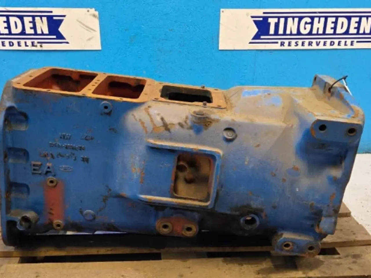 Billede 2 - Ford 8210 Gearkasse Hus E2NN7006EA