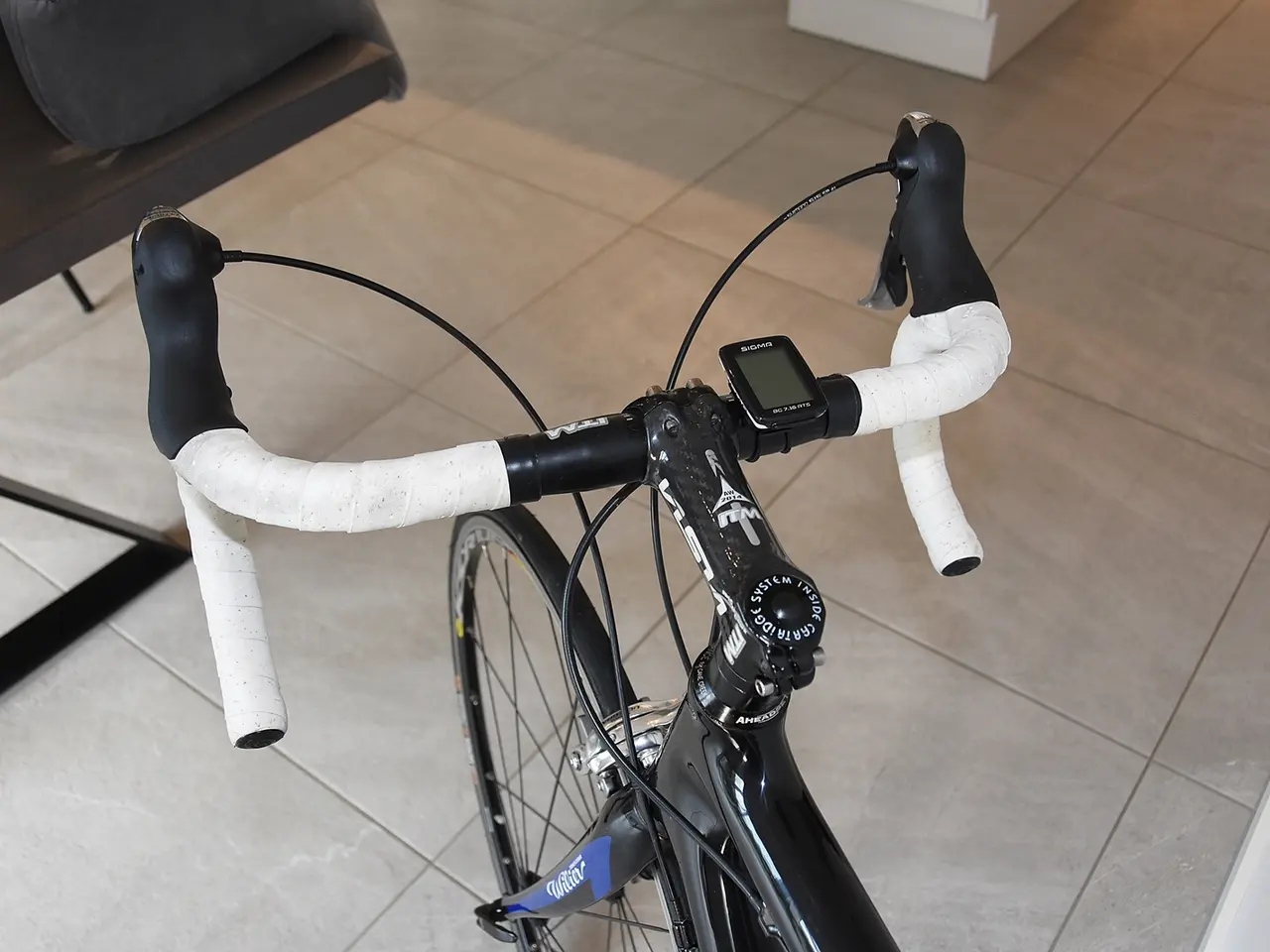 Billede 7 - carbon racercykel næsten ny