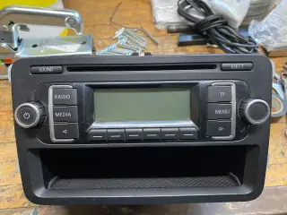VW Bilradio