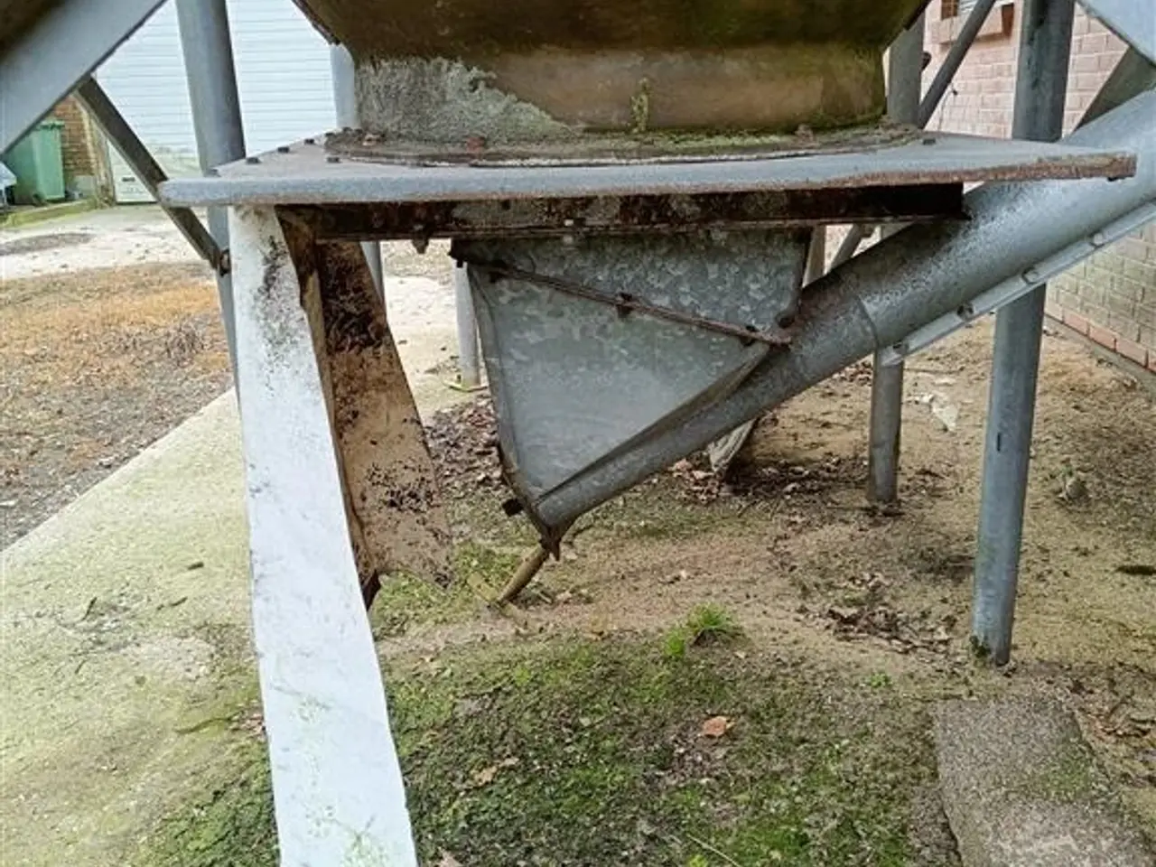 Billede 4 - - - - 2 stk. glasfibersiloer 12m3