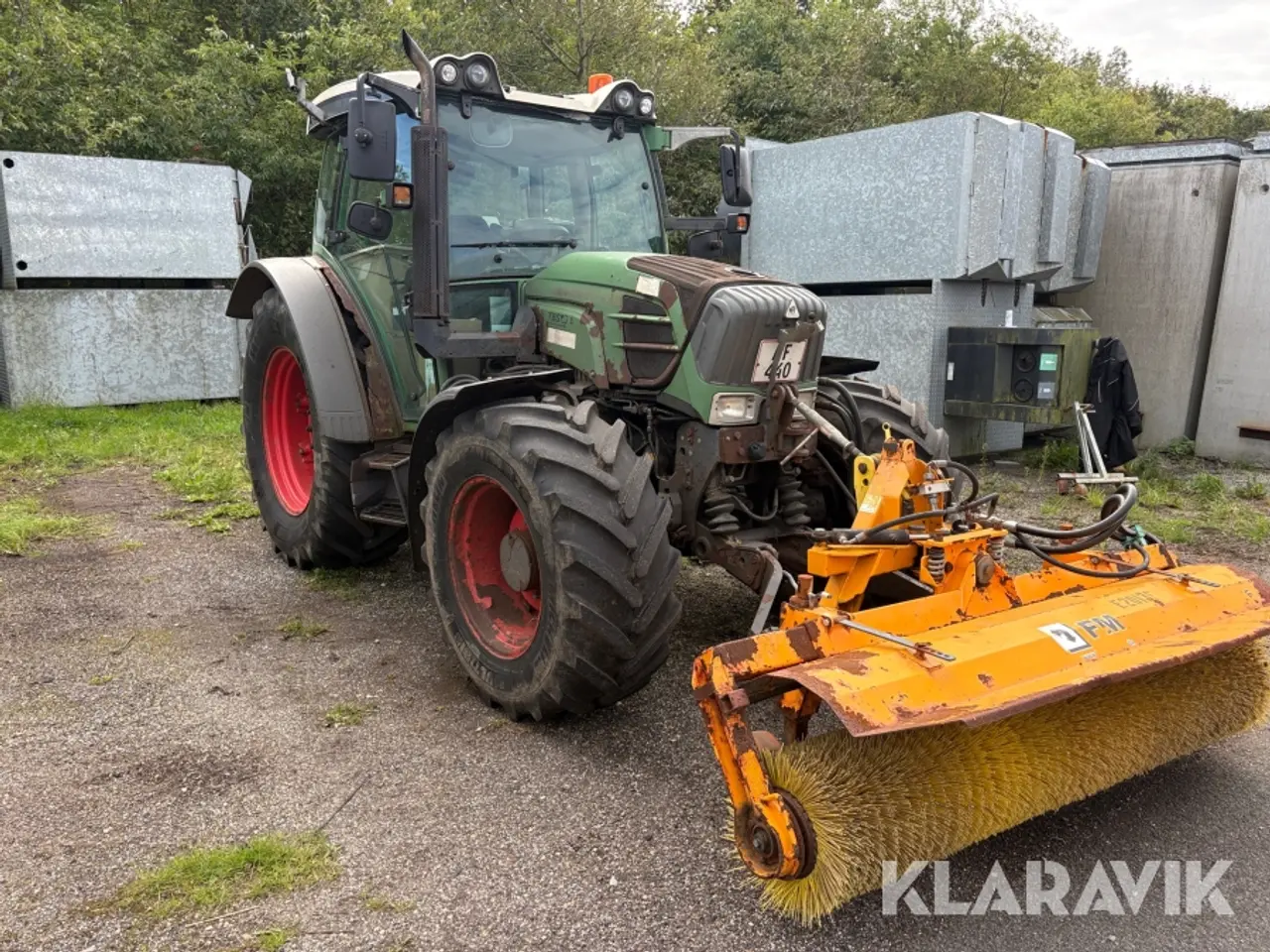 Billede 3 - Traktor Fendt 210, vario 4WD - inklusiv kost