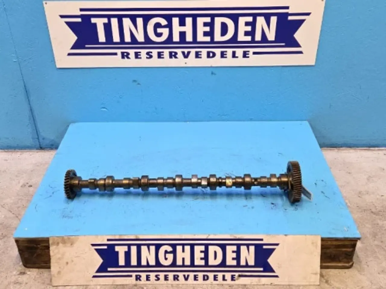 Billede 1 - Ford 675TA Knastaksel 87802018