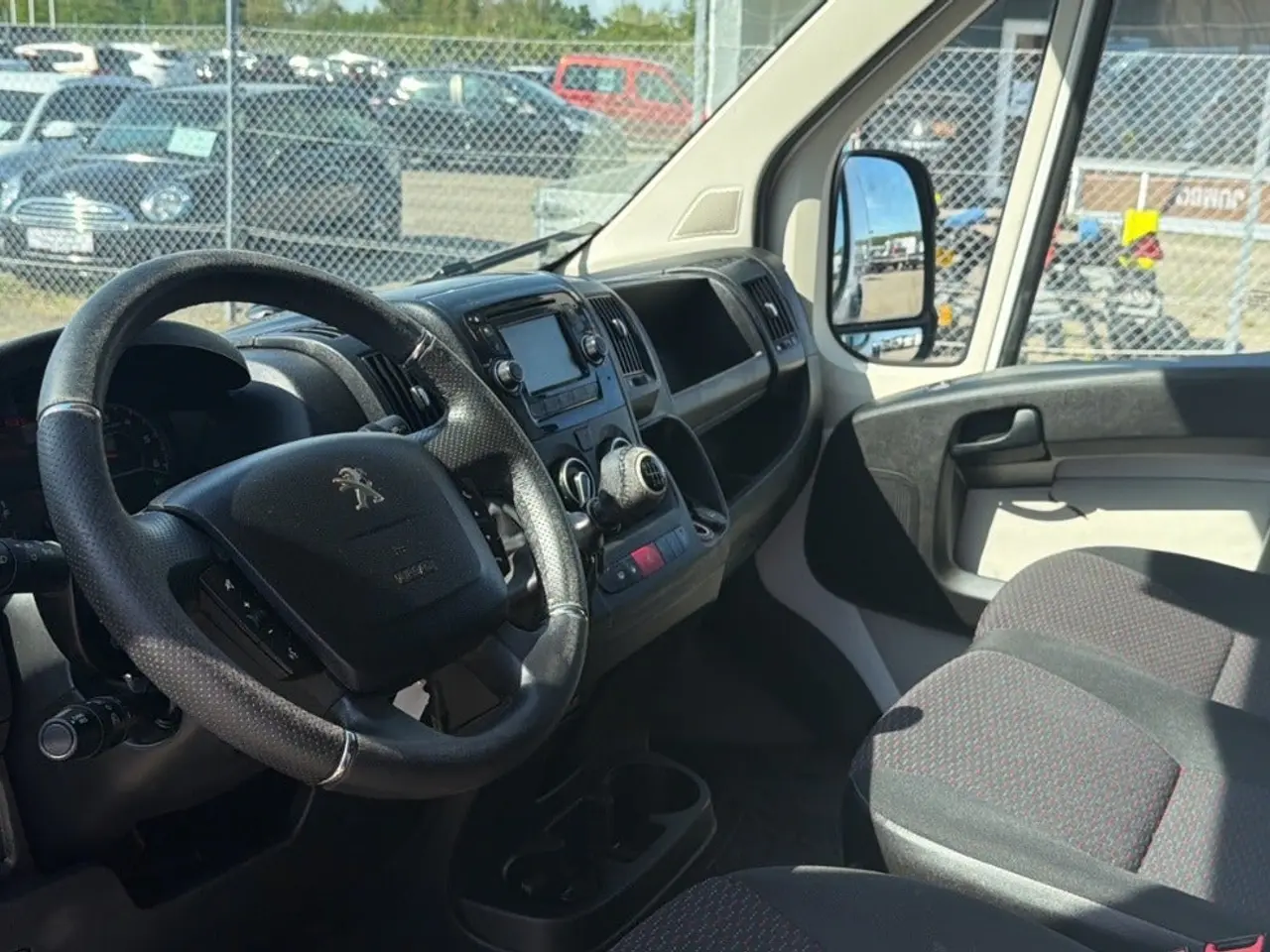 Billede 15 - Peugeot Boxer 333 2,0 BlueHDi 130 L2H2