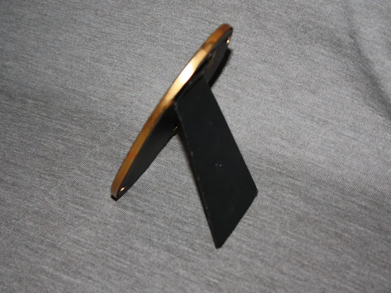 Billede 3 - Gammel broderi 25 sølvbryllup i metal ramme 17 cm 