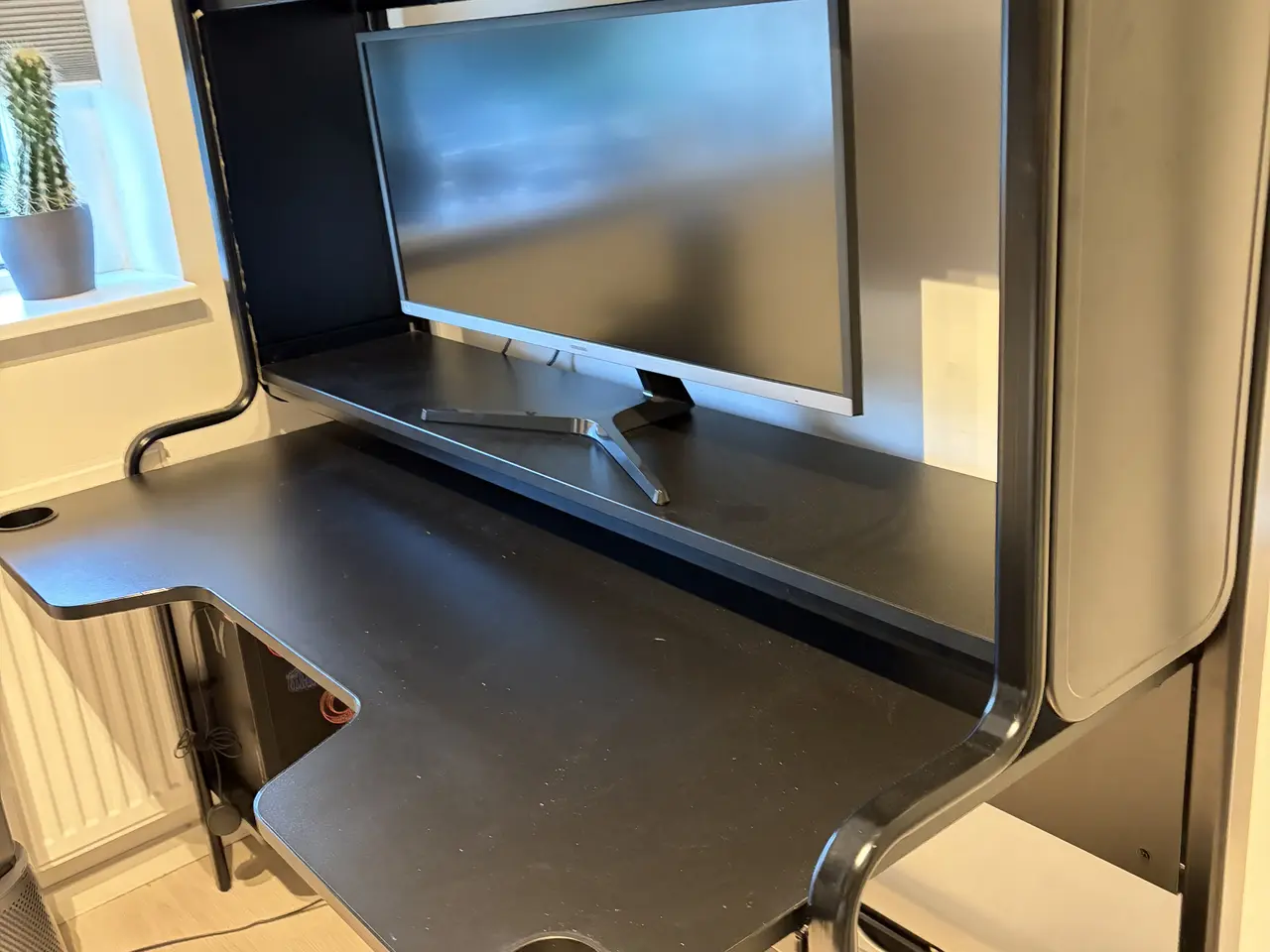 Billede 2 - Gamer skrivebord